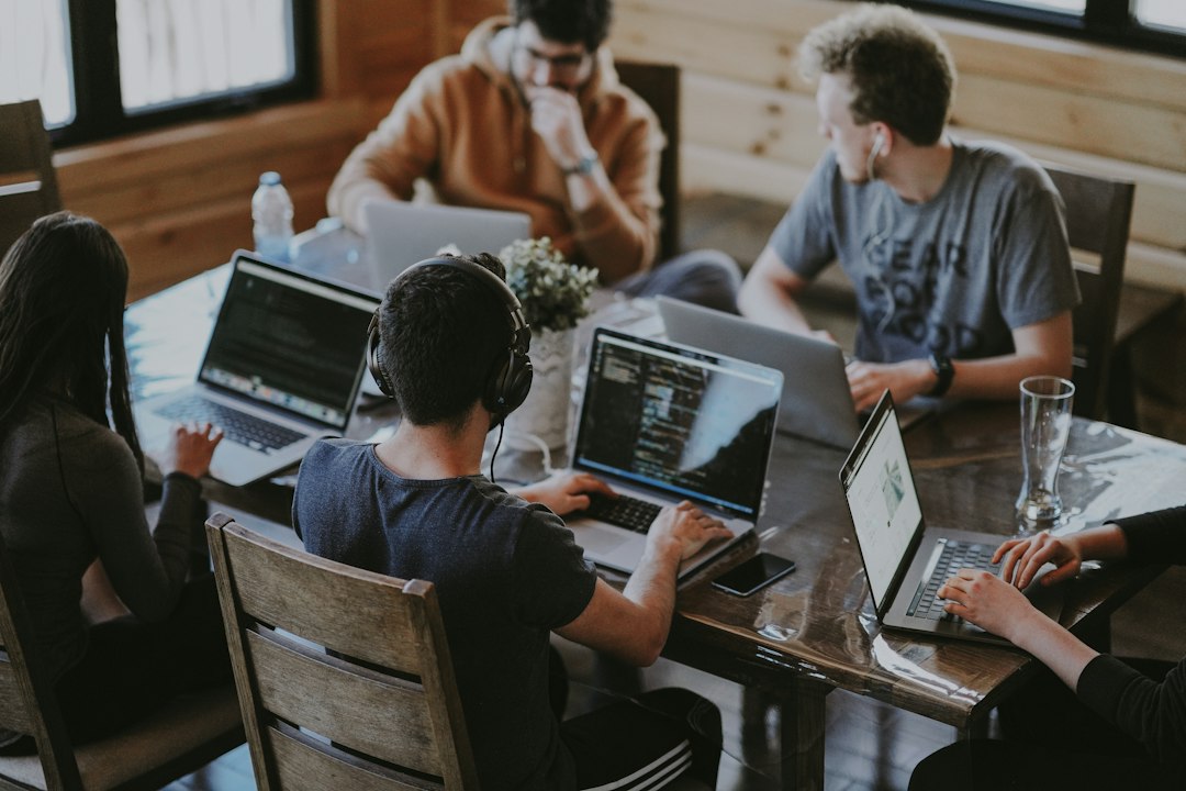 How Michigan Businesses Are Combining AI SEO Tactics and Marketing Techniques